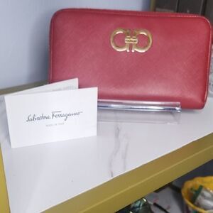 Salvatore Ferragamo Staffiano Full Zip Around Wallet with Gold